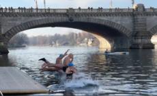 A Torino la 124  edizione del cimento invernale "Orsi Polari" nel Po