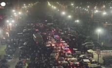 India, almeno 15 morti per la ressa al pellegrinaggio indu' del Kumbh Mela