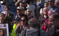 Libera la soldatessa Agam Berger, gioia in piazza a Tel Aviv