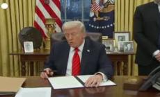 Trump firma l'ordine esecutivo, dazi al 25% su import acciaio e alluminio