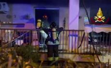Incendio in una palazzina a Rimini, morti marito e moglie