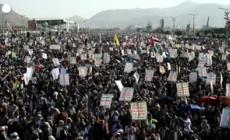Yemen, manifestazione contro il piano Trump per Gaza