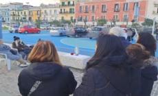 Pozzuoli, momento di preghiera sul lungomare
