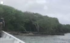 Barcone di migranti affonda al largo di Panama, soccorritori salvano un uomo