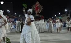 Carnevale di Rio, il rito purificatorio prima della sfilata al Sambodromo