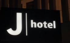 Juventus, la contestazione dei tifosi sotto l'hotel della squadra