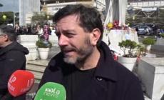 Papa ricoverato, con i bambini davanti al Gemelli "e' questa la piazza della pace"