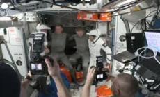 Crew Dragon si e' sganciata da Iss, con i due astronauti della Starliner