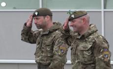 Il principe William incontra i soldati britannici di stanza in Estonia