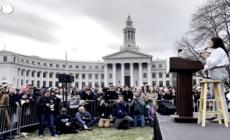 Sanders e Ocasio-Cortez in Colorado per "Combattere l'oligarchia"