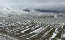 Neve di primavera a Castelluccio di Norcia
