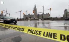 Canada, un uomo si barrica nel Parlamento a Ottawa: poi viene arrestato