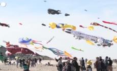 In Francia il cielo si colora con il 38  Festival Internazionale dell'aquilone