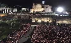 Venerdi' Santo, la Via Crucis al Colosseo