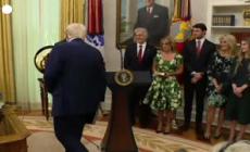 Ucraina, Trump: "Se una delle due parti si comporta da stupida, siamo pronti ad andarcene"