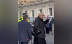 Il Cardinale Zuppi non risponde su Papa e conclave: "Buona Liberazione"