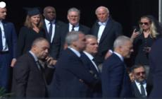 L'arrivo di Starmer e del principe William ai funerali di papa Francesco