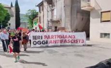 Ascoli, sfila il corteo a sostegno della fornaia antifascista