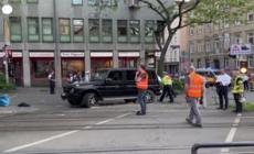 Germania, auto sulla folla a Stoccarda: un morto e 8 feriti