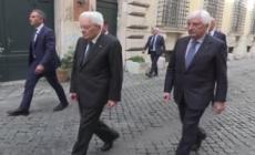 Roma, Mattarella depone una corona sotto la lapide di Aldo Moro