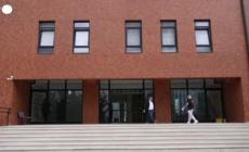 Albania al voto per le legislative, bassa affluenza