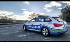 Guidava l'ambulanza senza aver mai preso la patente: 5mila euro di multa, mezzo sequestrato a Sassari