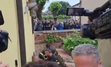 Garlasco, si cerca presunta arma in un canale vicino ad una casa