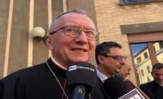 Parolin: "Grido di allarme per la diminuzione delle offerte alla Chiesa"