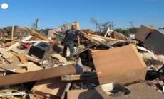 Stati Uniti, devastazione e vittime al passaggio di un tornado