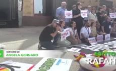 Gaza, l'operatore della ong: "Tutta la mia famiglia e' sotto le bombe"