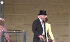 Londra, William e Kate a un garden party