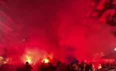 Lotta scudetto, a Napoli esplode la gioia dei tifosi ai gol degli azzurri