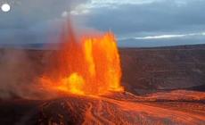 Erutta alle Hawaii il Kilauea, spettacolari fontane di lava