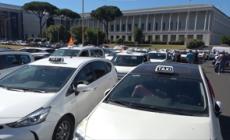 Sciopero Taxi, corteo Usb a Roma contro abusivismo e algoritmi