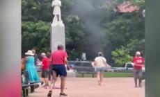 Usa, urla e fuga durante l'attacco terroristico a un corteo pro Israele in Colorado