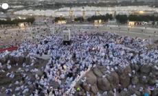 I pellegrini musulmani sul Monte Arafat per il culmine dello Hajj