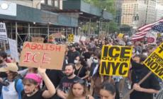 "ICE fuori da New York", migliaia in piazza nella Grande Mela