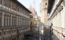 Gru al cantiere degli Uffizi, iniziato lo smontaggio