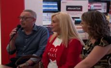 Violenza di genere, ex vittima racconta la sua storia in "Le due vite di Linda"