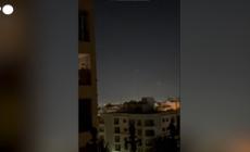 Teheran, esplosioni in cielo per gli attacchi tra Israele e Iran