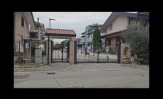 Sterminò la famiglia a Paderno: 17enne condannato a vent'anni di carcere. L'avvocato: "Sentenza inaccettabile" 
