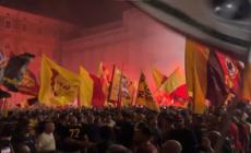 Calcio, i tifosi della Roma a Piazza Navona per i 98 anni del club