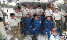 La capsula Crew Dragon di SpaceX ha attraccato alla Stazione Spaziale Internazionale