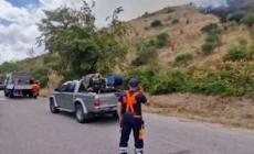 Incendio in provincia di Chieti, realizzata una linea tagliafuoco idraulica