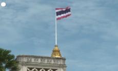 In Thailandia la Corte Costituzionale destituisce la premier