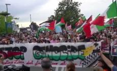 Venezia, partito il corteo pro Gaza al Lido: "Siamo piu' di 5.000"
