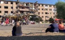 Raid russi su diverse regioni ucraine: a Zaporizhzhia il bilancio sale ad almeno un morto e 24 feriti
