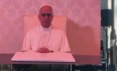 Il Papa ai lampedusani: "Non arrendiamoci alla globalizzazione dell'indifferenza"