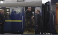 Ucraina, il principe Harry arriva in treno a Kiev