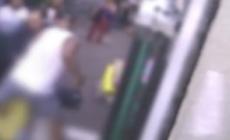 Milano, ipovedente aggredito e rapinato su un tram: due arresti